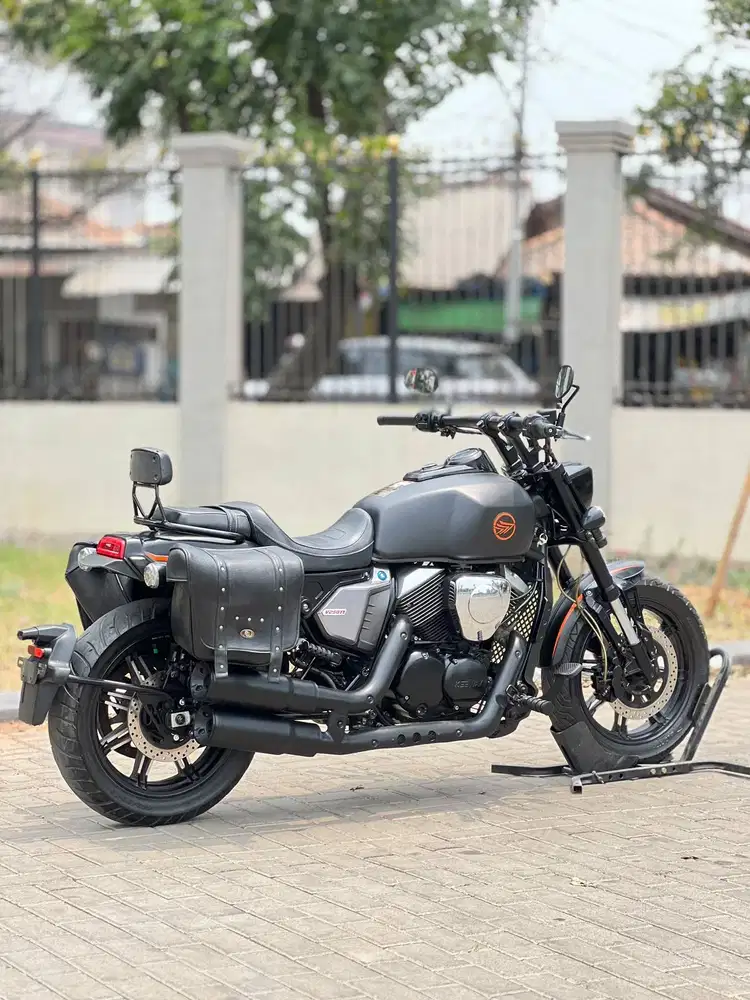 KM LOW! KEEWAY V250 FI HITAM 2023 PAJAK PANJANG SUPER MULUS