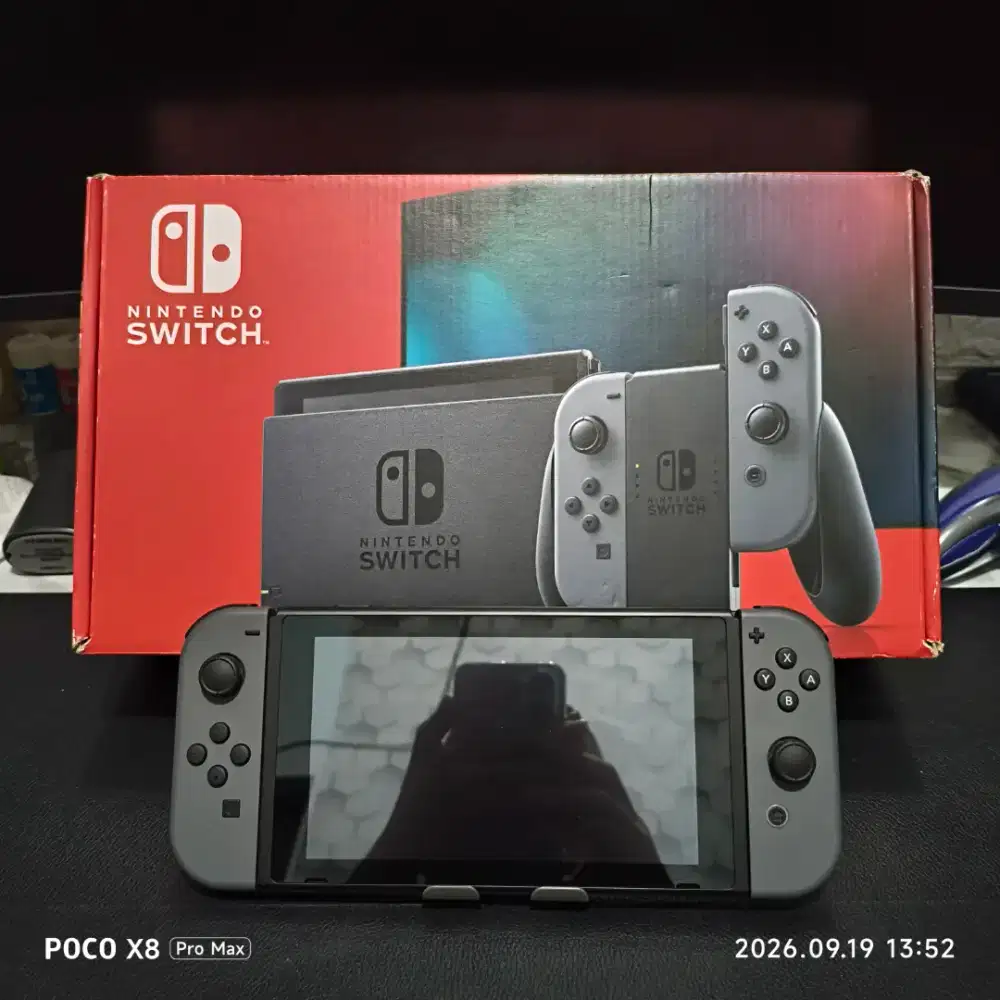 Nintendo Switch V2 Gray Fullset New BNOB