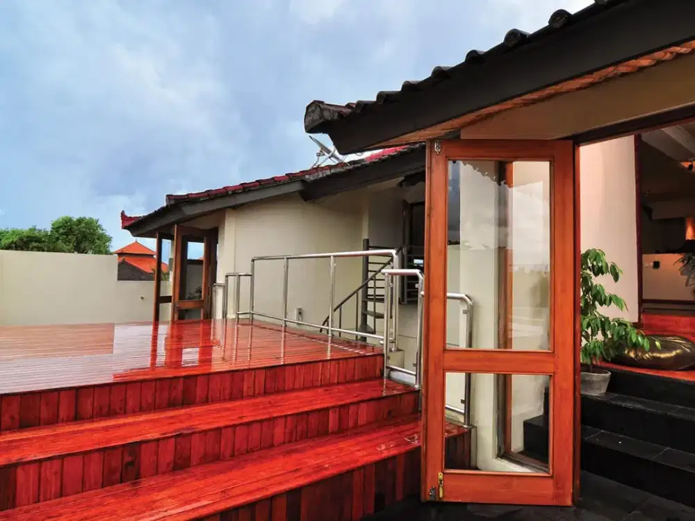 Rumah Hunian & Investasi di Bali – 600m², 7KT, Full Furnish, 2 Jacuzzi 73765  LI