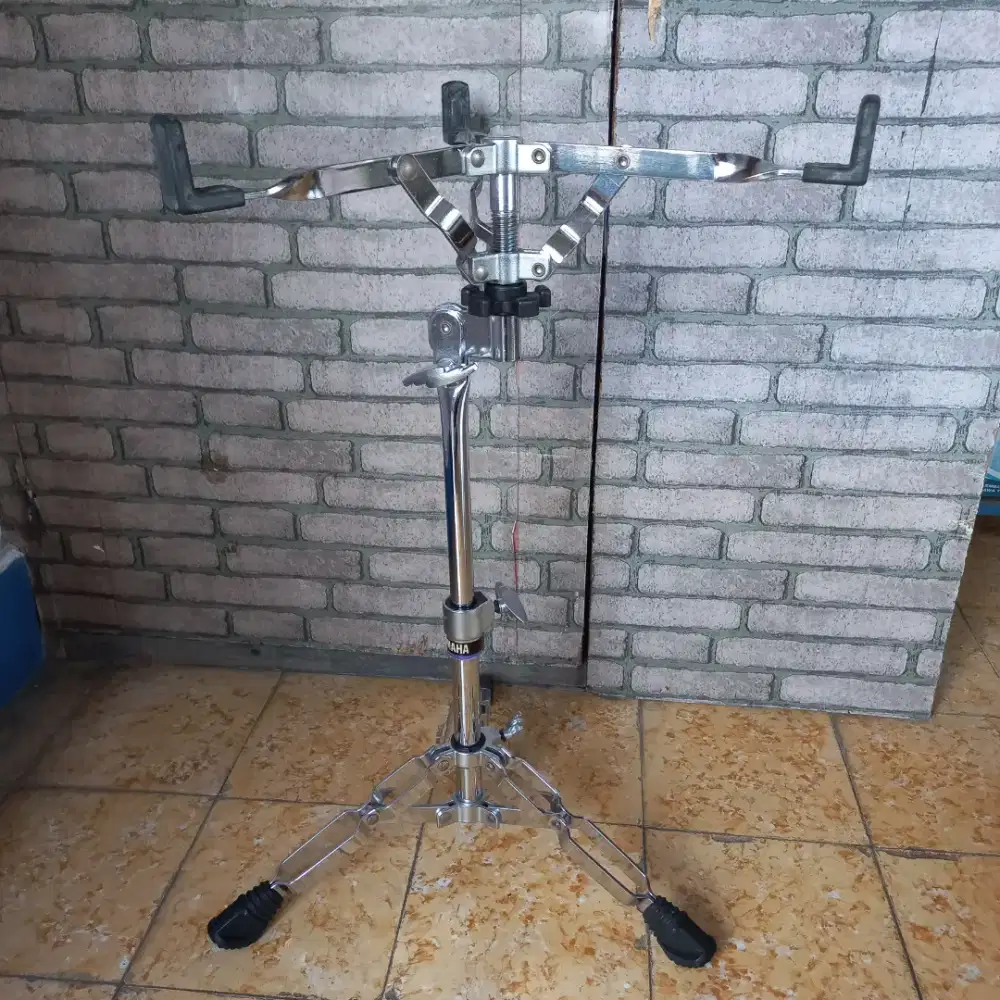 Stand snare Yamaha seri 6