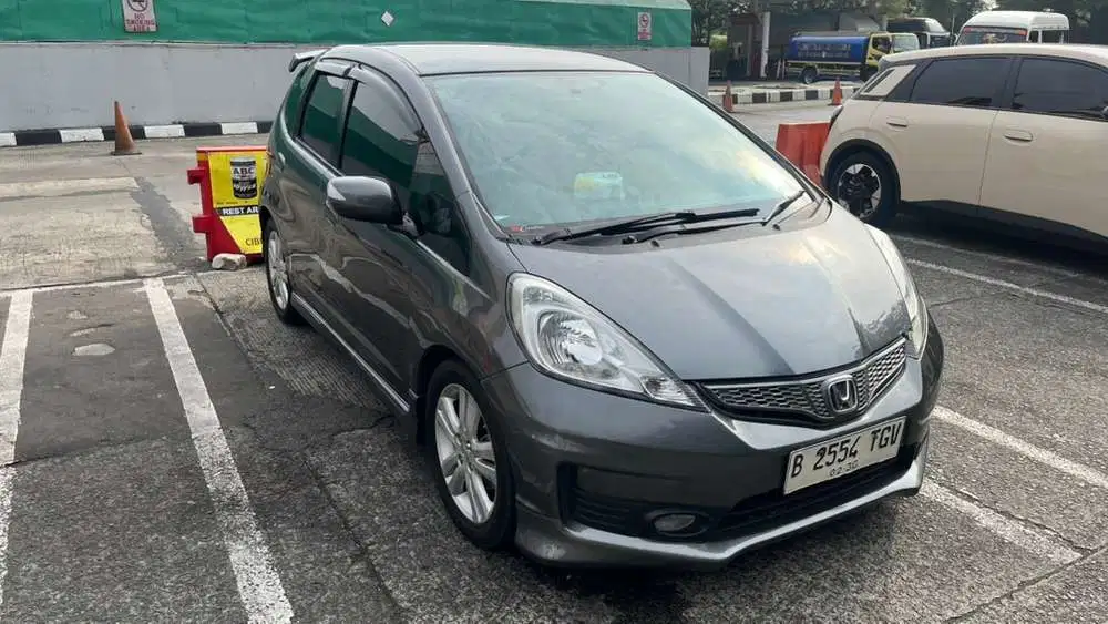Honda Jazz 2011 Bensin