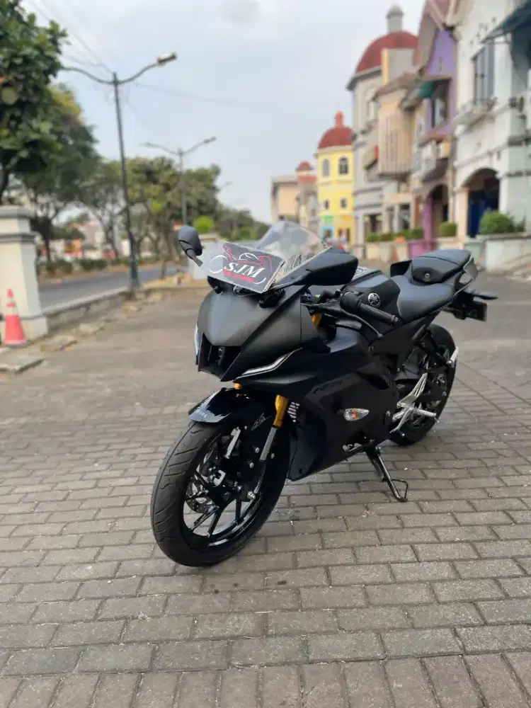 YAMAHA R15 CONNECTED V4 2025 KM 1RB ASLI