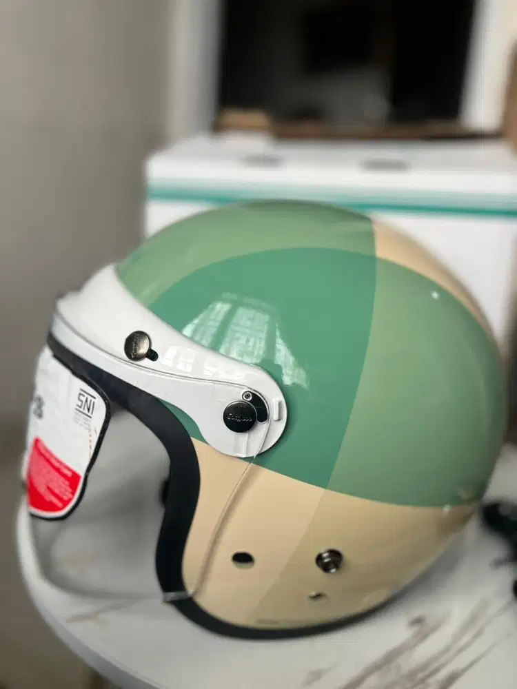 Helm cargloss uk XL