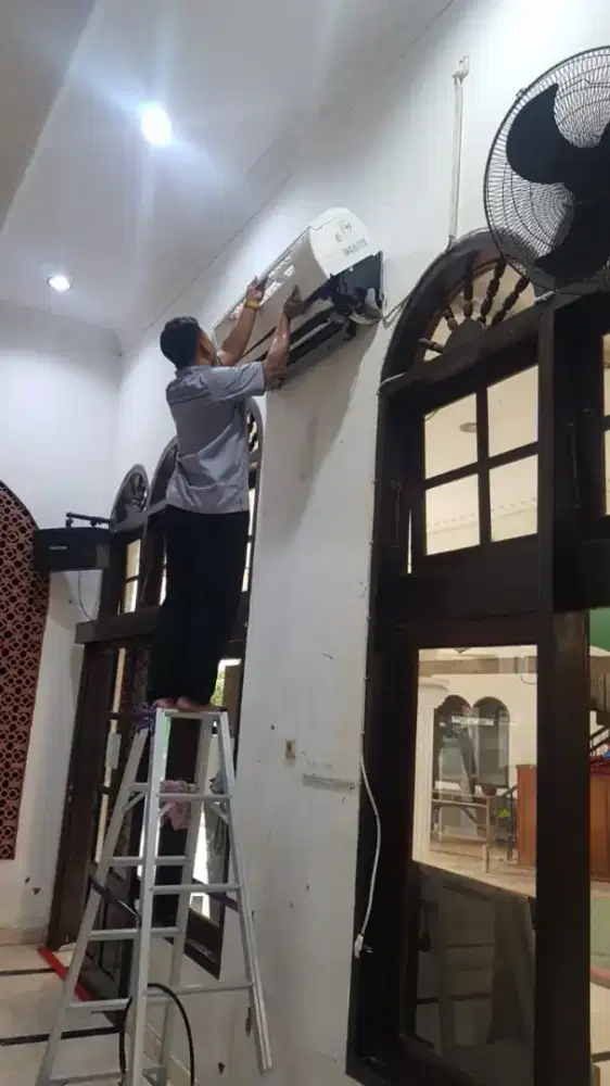 Service AC,Kulkas,mesin cuci