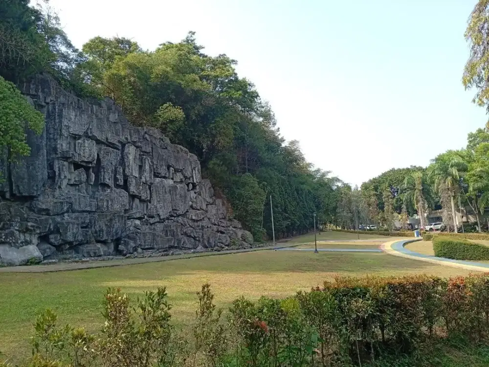 Tanah Dago Resort Pakar untuk Komersil