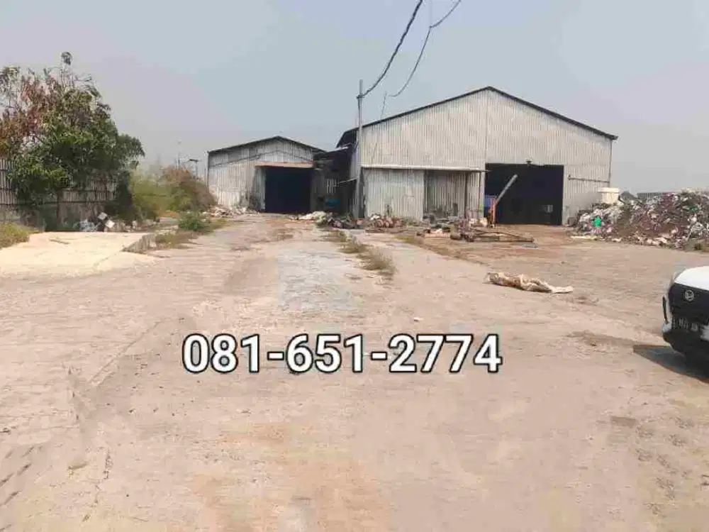 Gudang di Jombang