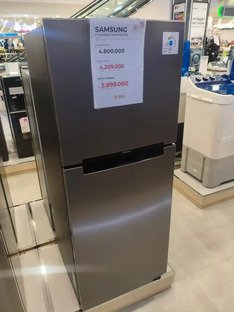 Cash & Kredit Kulkas SAMSUNG RT19M300BGS Inverter 203L