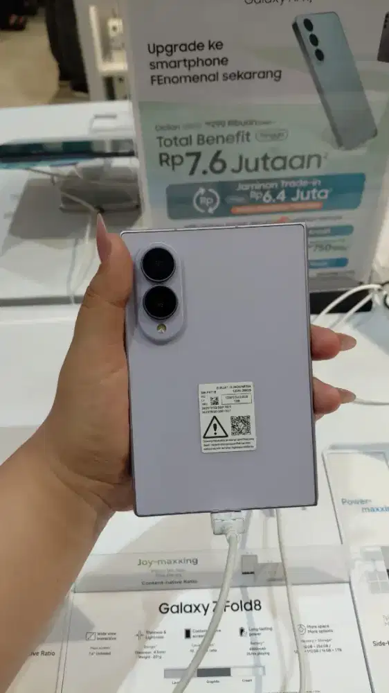 SAMSUNG NEW GALAXY Z FOLD 8