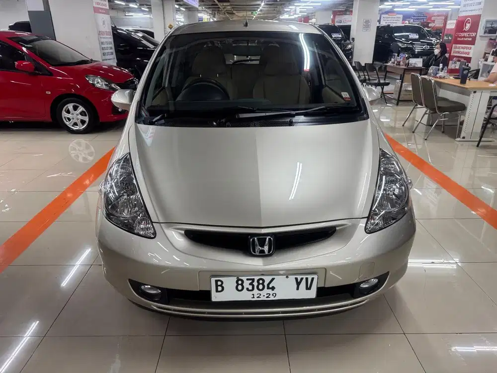 HONDA JAZZ IDSI 2004 ANTIK