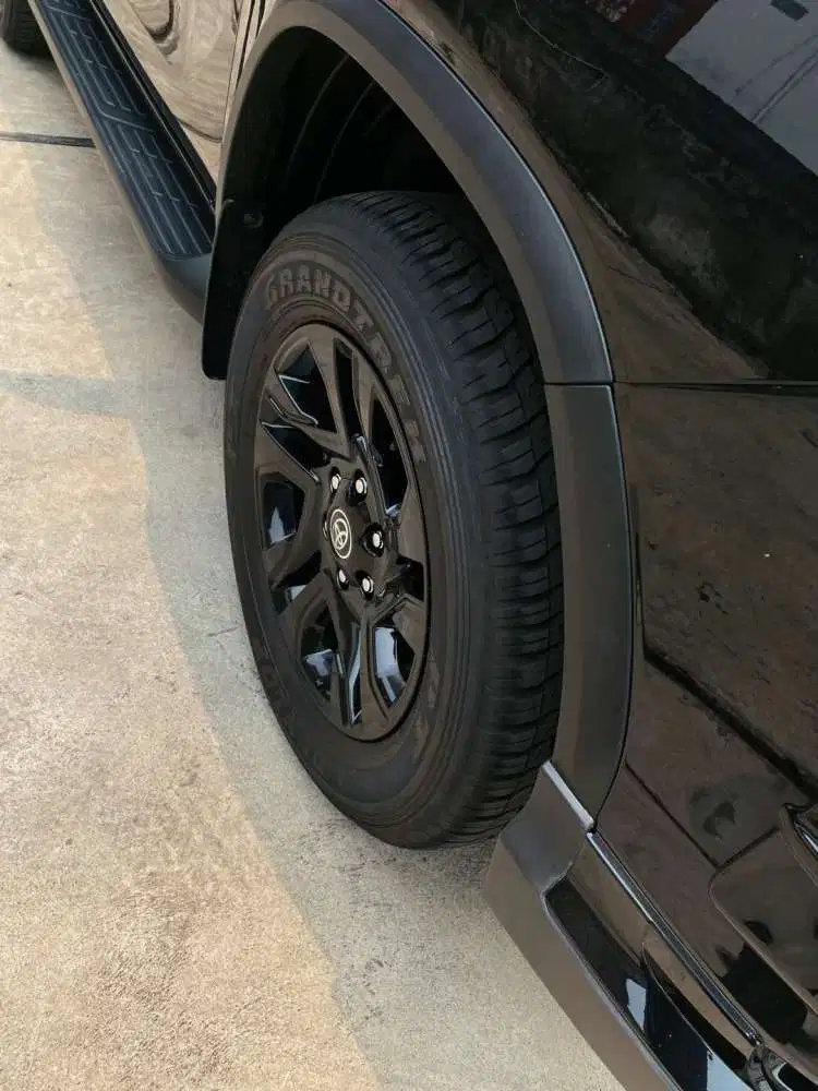 Toyota Fortuner 2025 Bensin