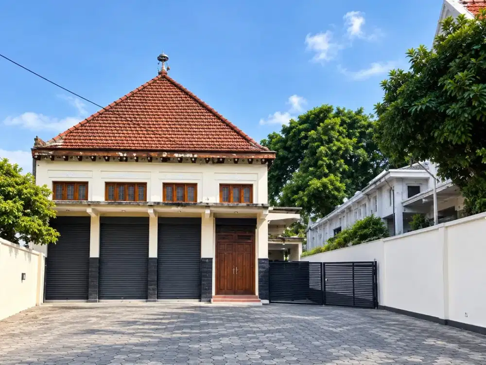 Bagus Terawat Rumah Darmo Kali Surabaya