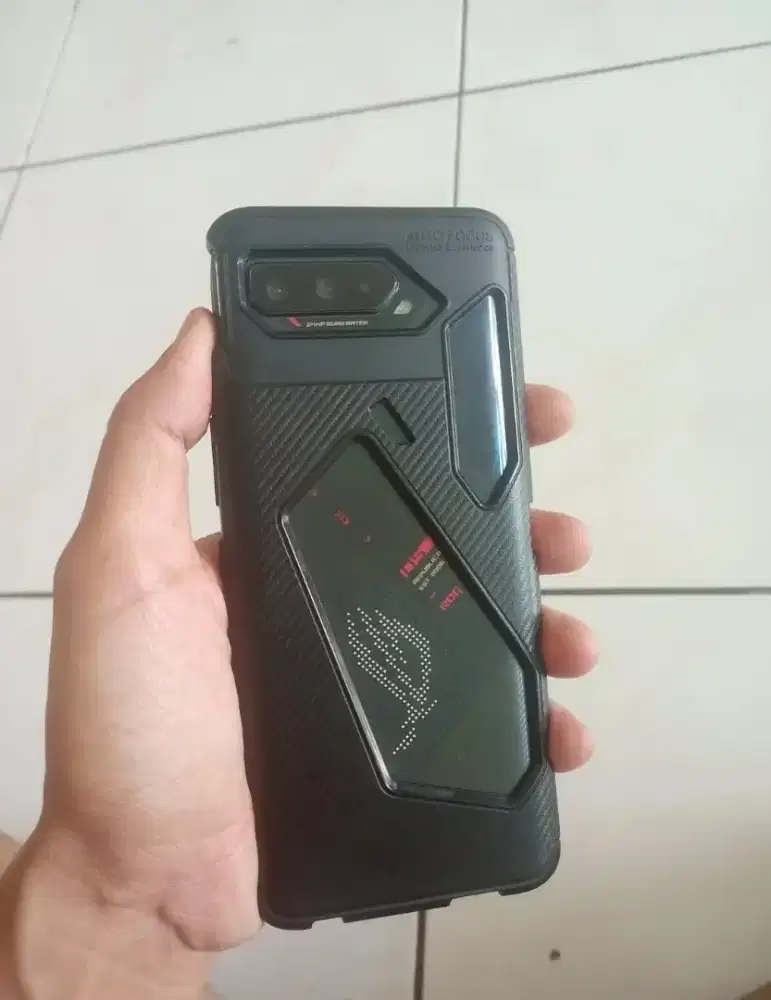 Asus rog 5 8/128 paboro2 pek 1.8 net bisa TT