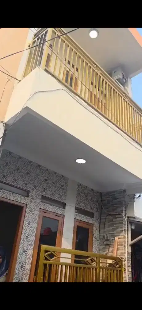 Di sewakan Rumah 2 Lantai