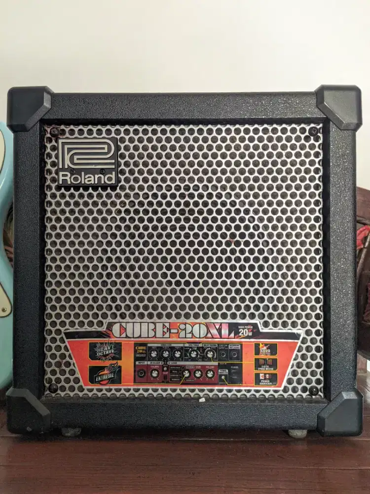 Roland Cube 20XL