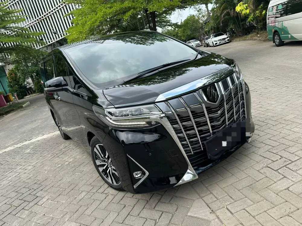 TOYOTA ALPHARD G ATPM AT 2020 FACELIFT LOW KM BLACK ON BEIGE TOP COND