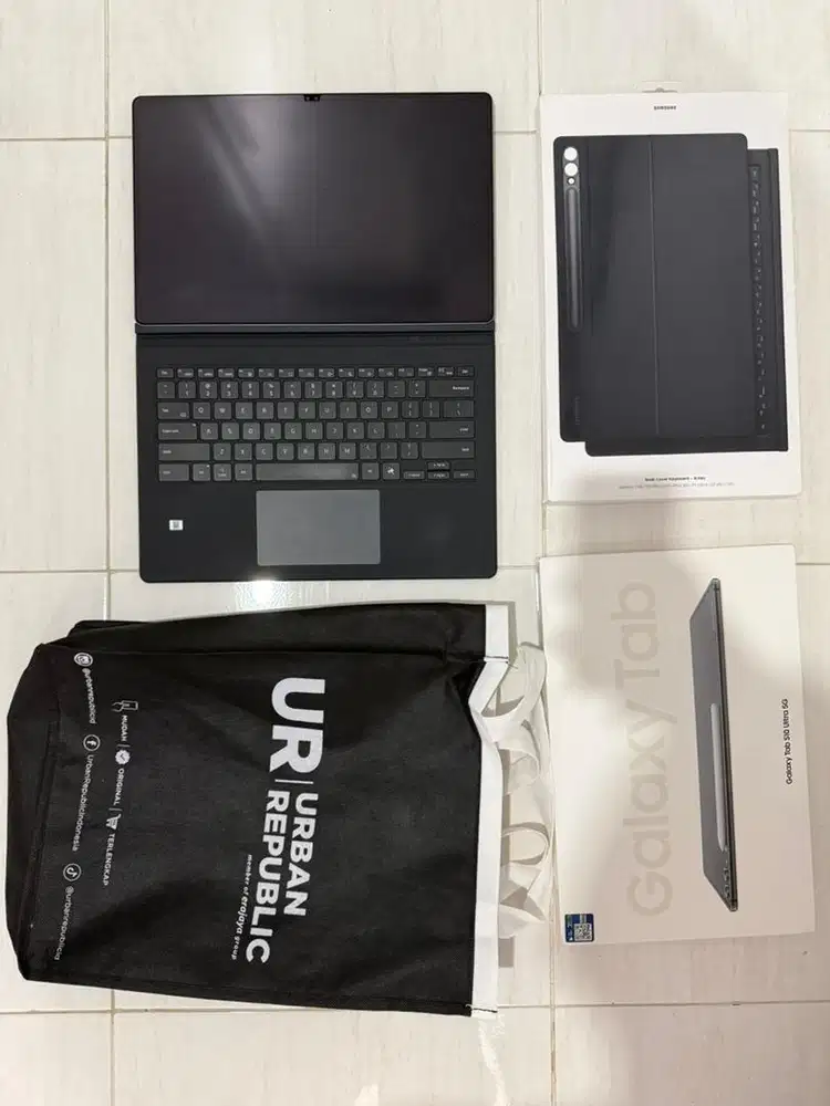 Samsung Galaxy Tab S10 Ultra 5G 12/256GB SEIN + Keyboard & S Pen