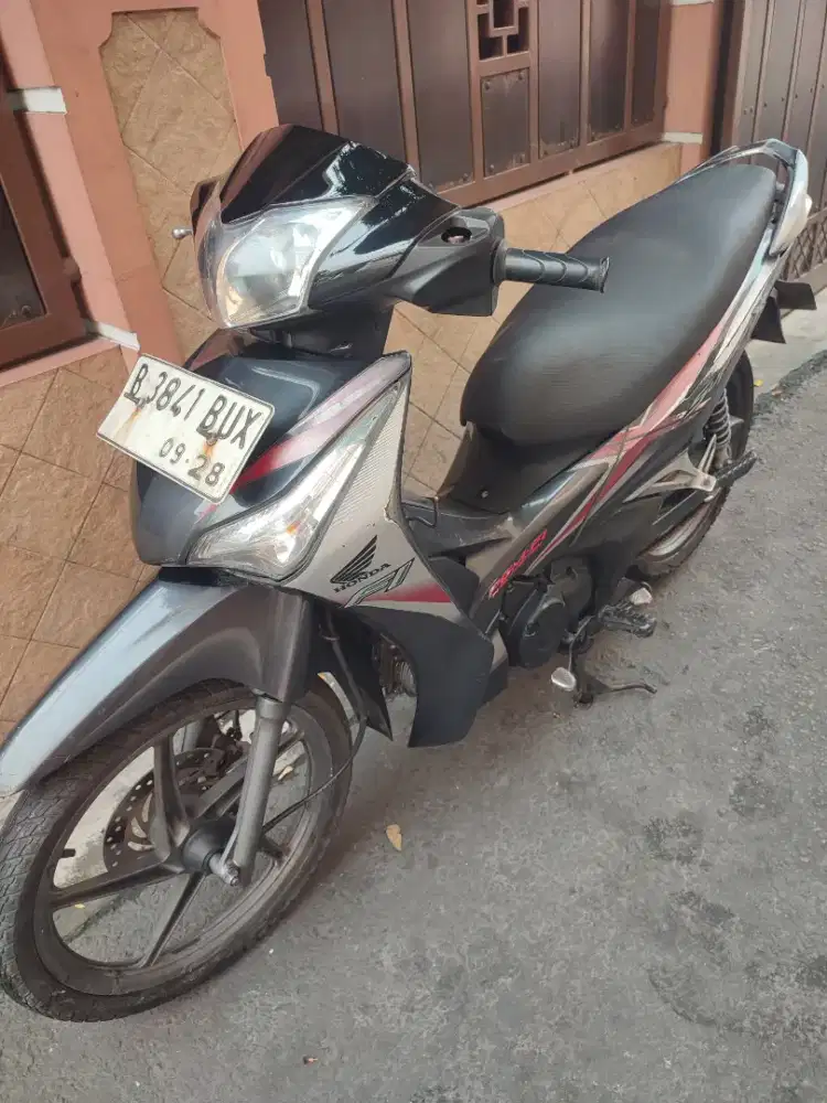 Helm in ss lengkap pajak of 2x KTP nempel