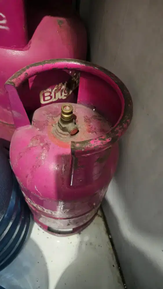 Gas 12 kg dan 5.5 kg