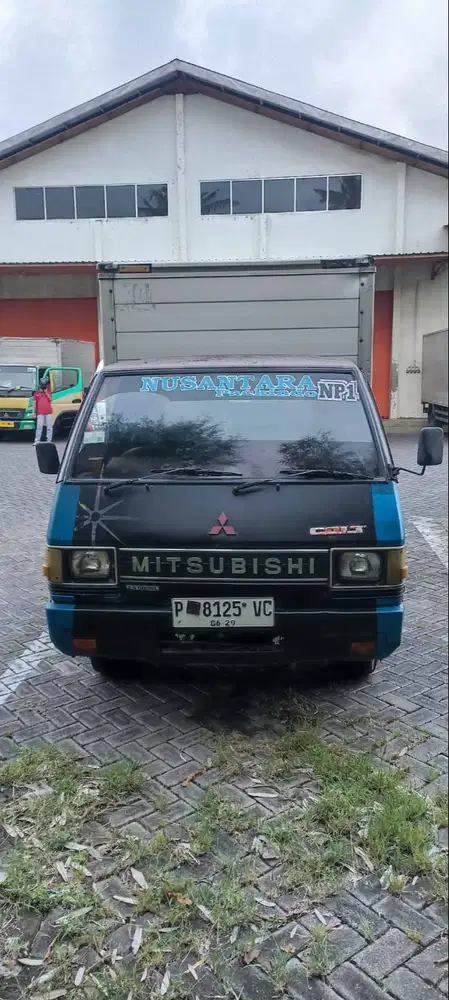 DIJUAL Truck Pickup Box Mitsubishi L300 Tahun 2004 Banyuwangi Bekas PT