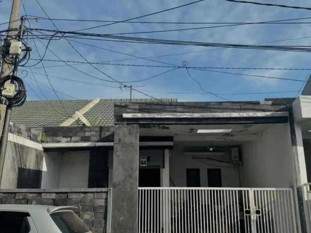 Dijual rumah sukolilo dian regency siap huni