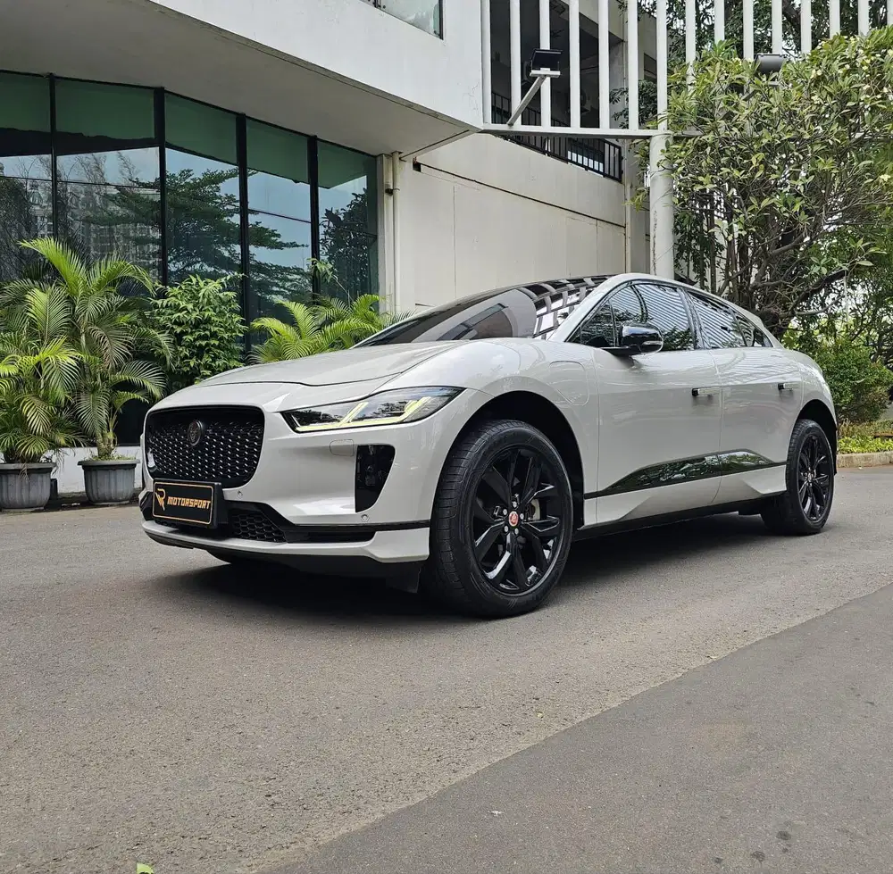 (TDP: 0 + Cashback 500JT) EV Jaguar i Pace 2023 ipace Mobil listrik