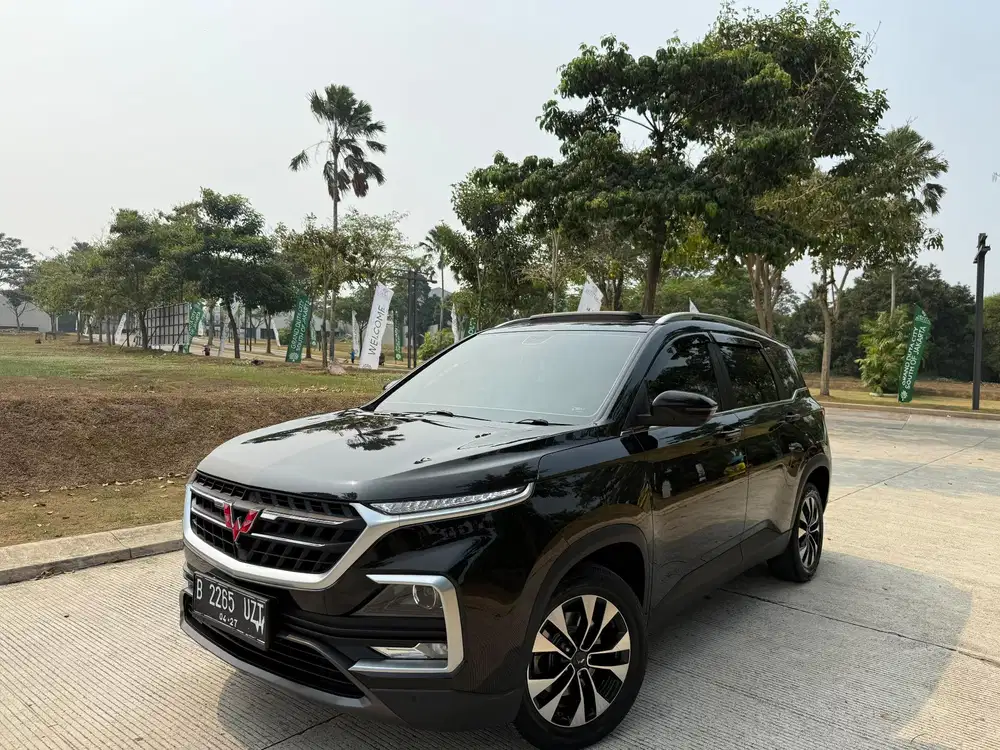 Wuling Almaz 1.5 LT Lux SC CVT 2022 Hitam Sunroof 7 Seat