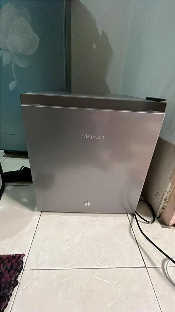 kulkas mini hisense