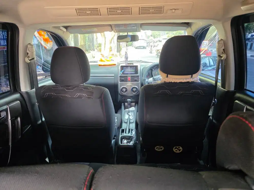 Toyota Rush 2016 Hitam Metalic Super Istw