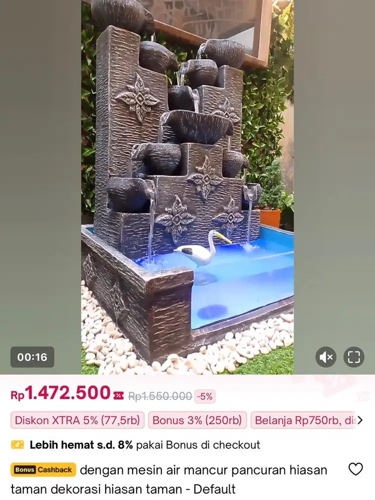 Kolam Taman Air Mancur Corak Batu