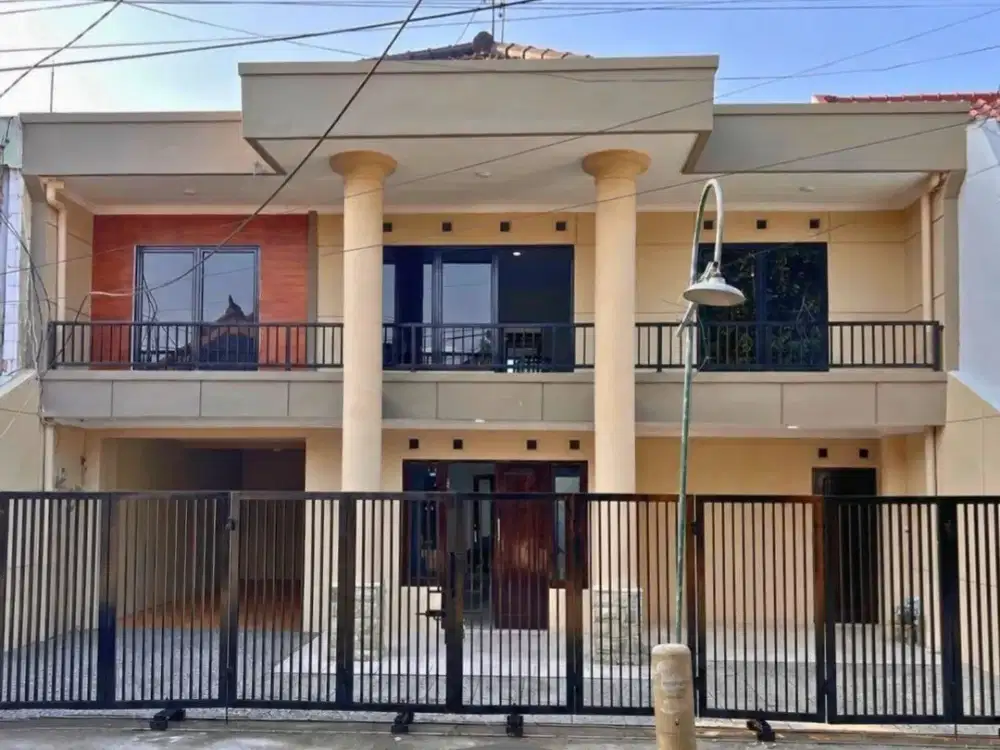 Rumah di Perumahan Rungkut Harapan samping merr baru Renovasi
