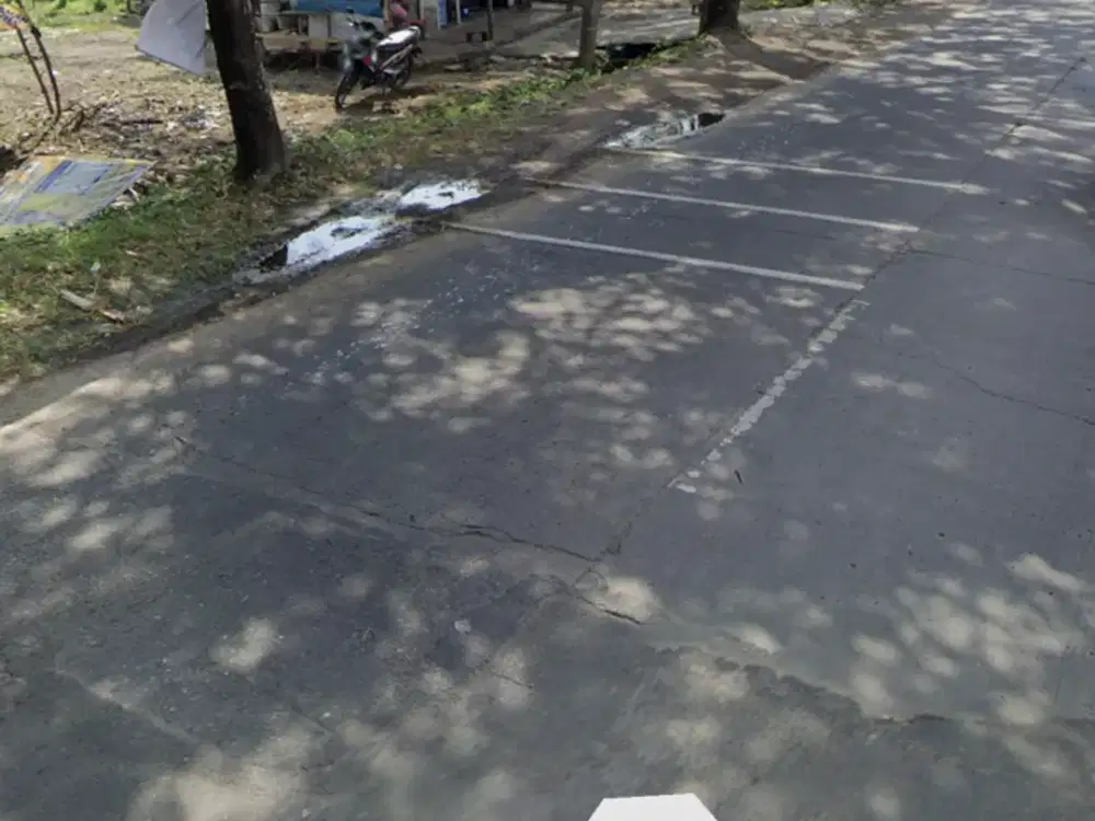 dijual tanah di jl Untung Suropati,akses tronton ,jln strategis cocok buat usaha