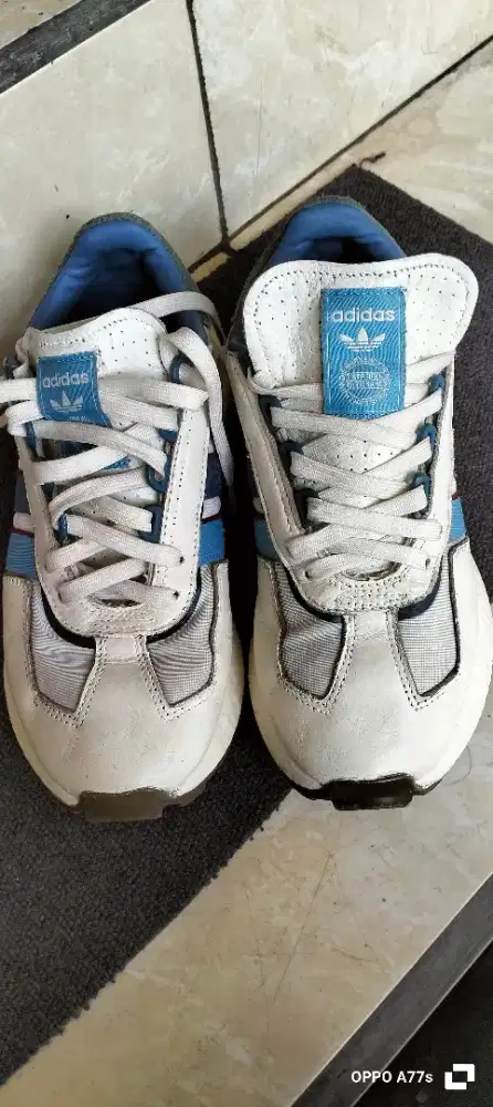 sepatu adidas no 40