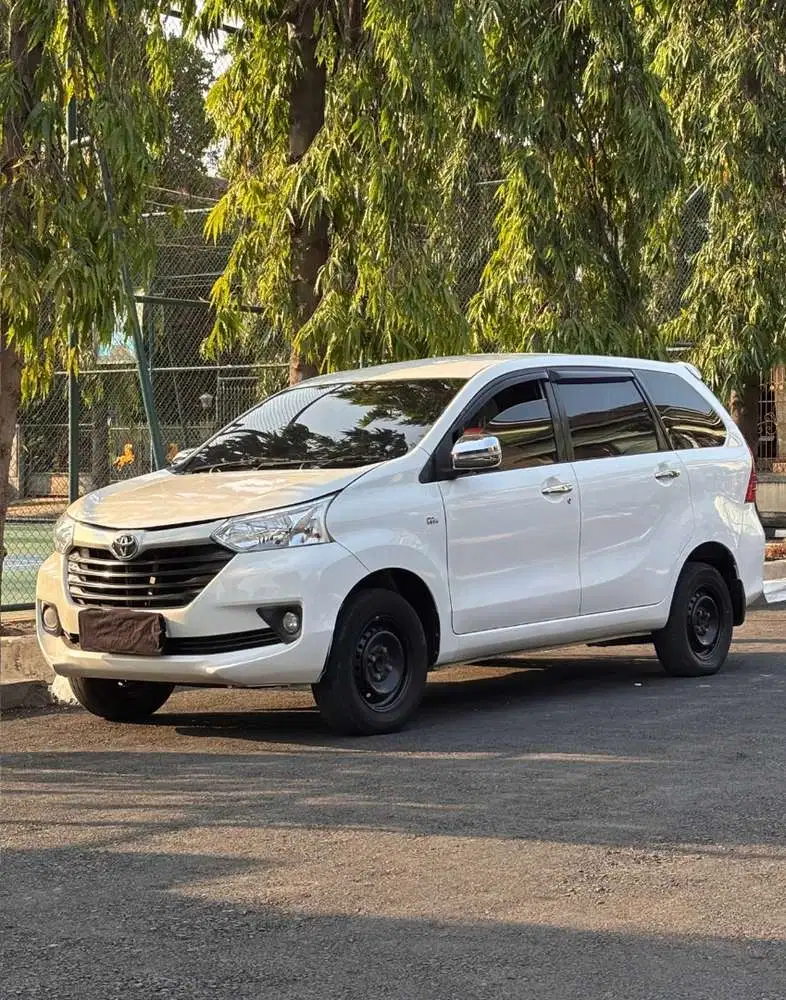 Promo TDP 5 Juta Avanza 1.3 E AT 2017 Putih