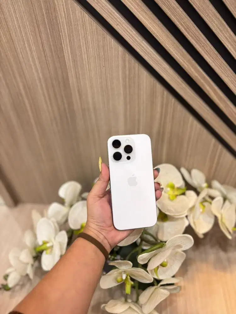 iphone 16 pro 256 gb white titanium