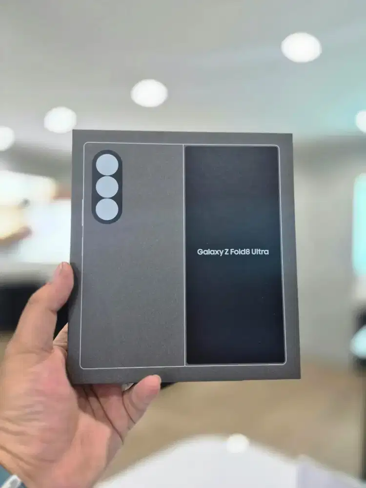 Samsung galaxy z fold 8 ultra