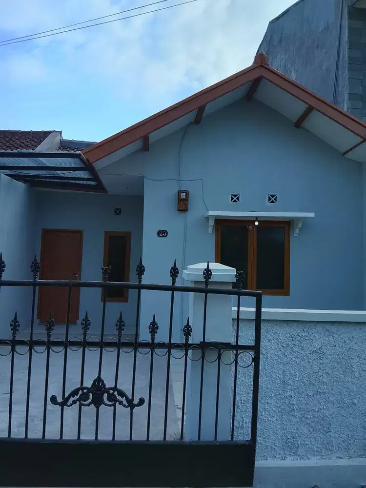 DIKONTRAKKAN RUMAH DI KOMPLEK LOGAM CIJAWURA – BUAHBATU