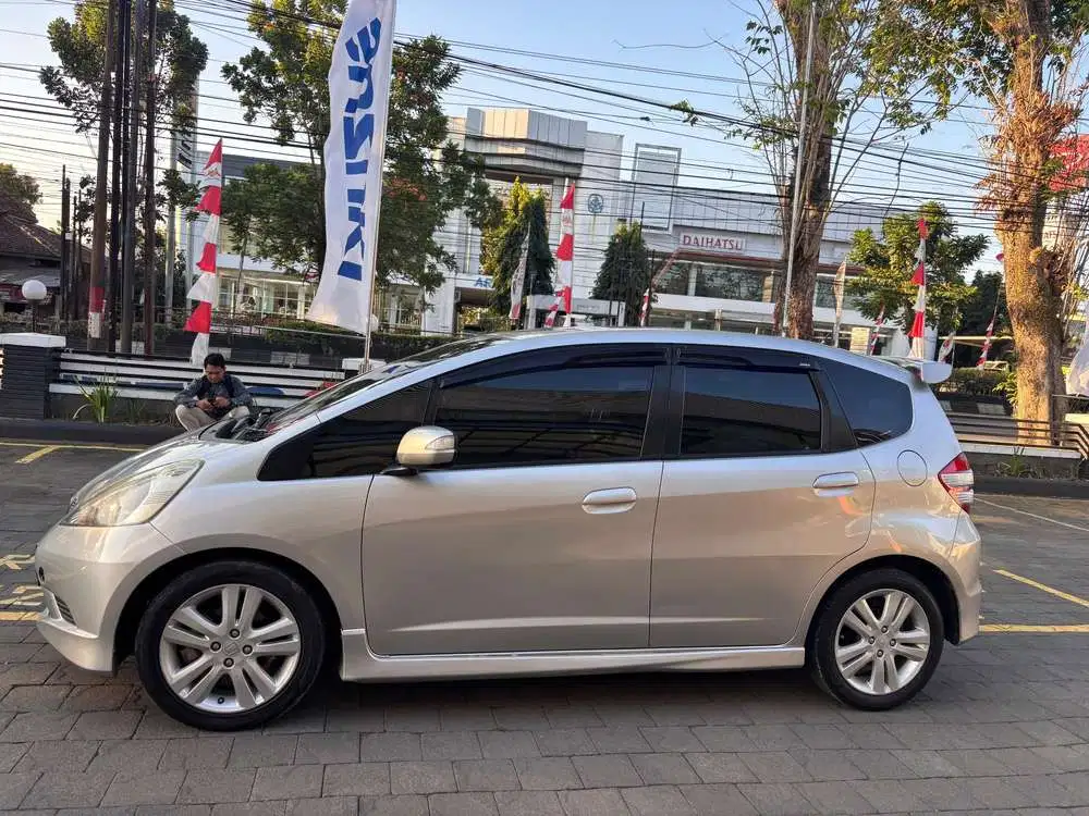 Honda Jazz 2010 Bensin