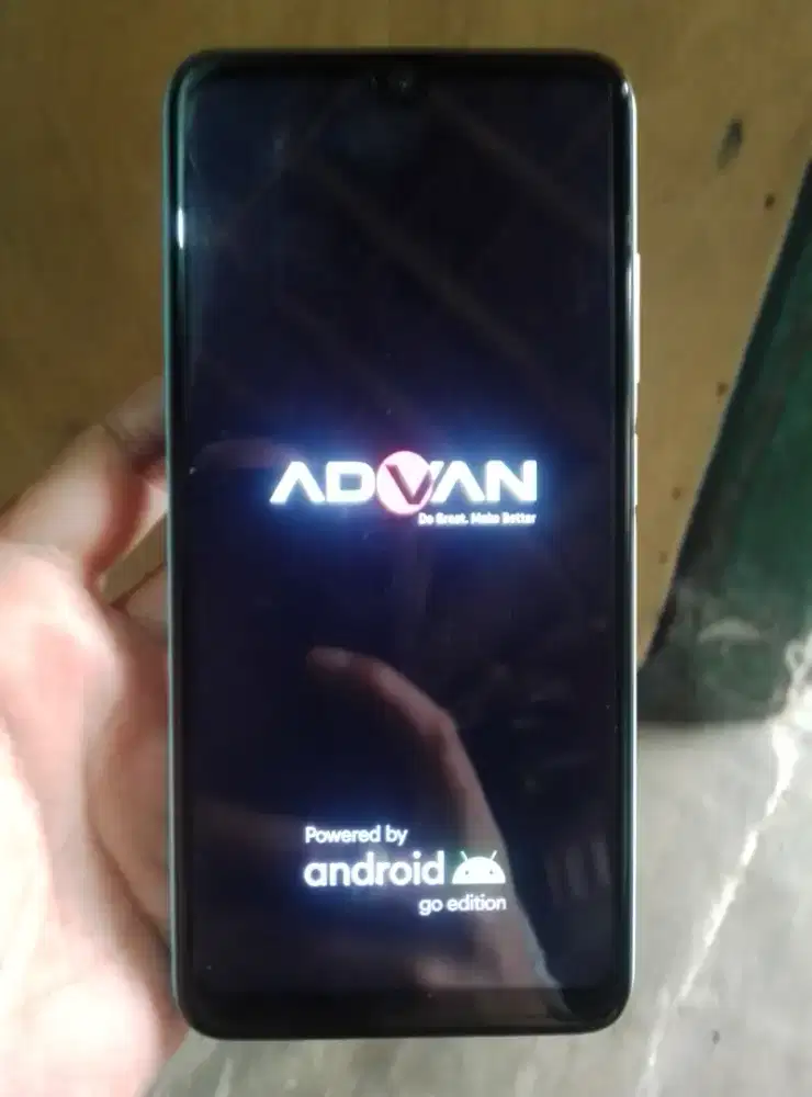 Advan G5 elite 4G ram 3gb layar 6.1 in mentok logo