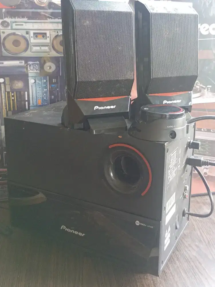 Sound speker Pioneer suara jos