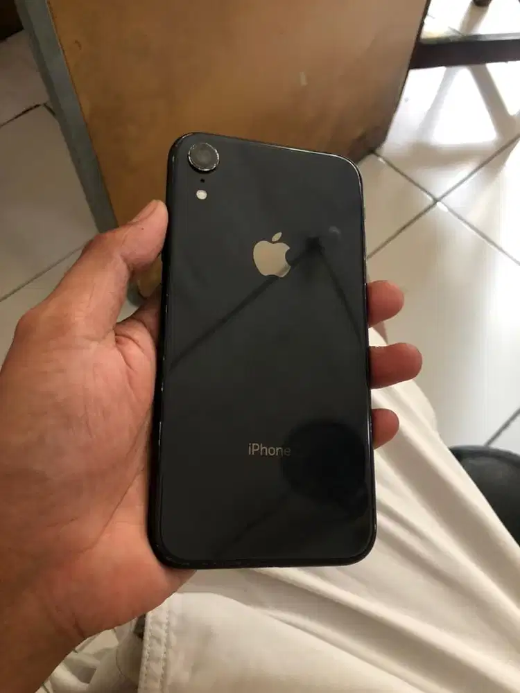 iphone XR 128GB inter