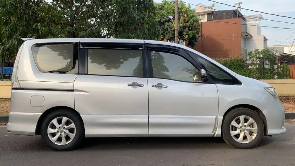 NISSAN SERENA HWS PANORAMIC