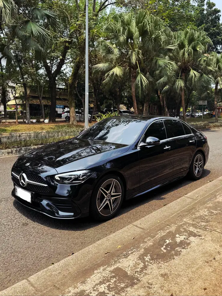 [Km19RB] Mercedes Benz C300 AMG 2023 Hitam