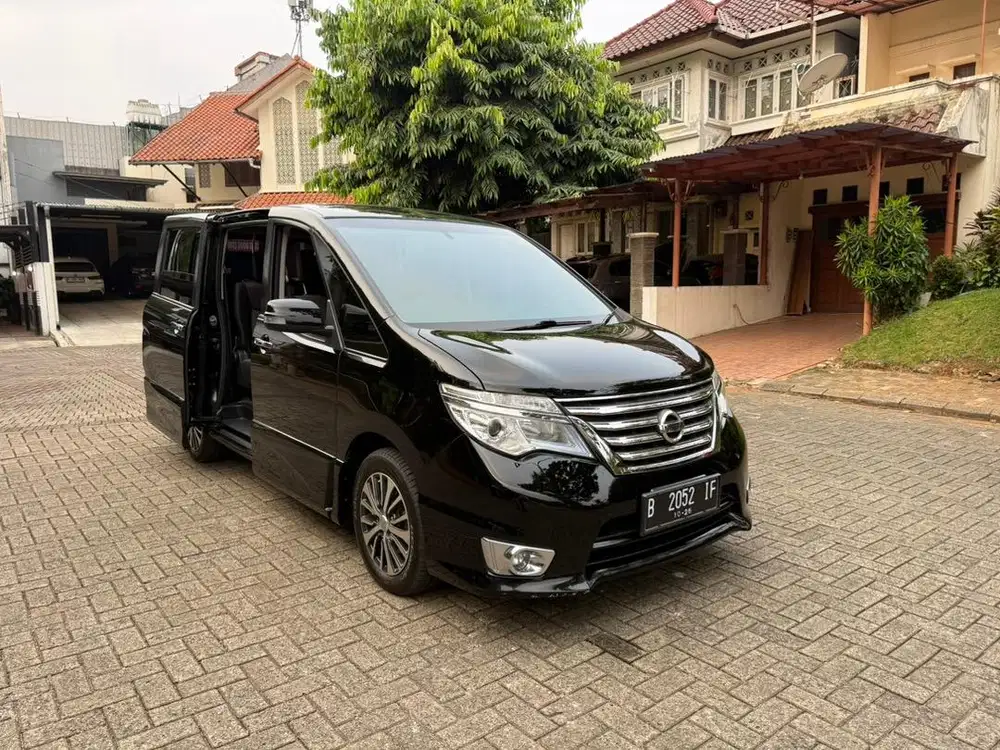 Nissan Serena hws 2016