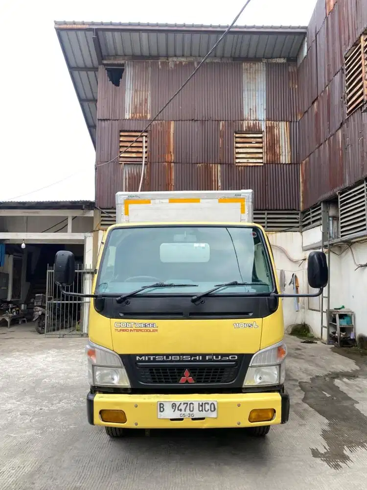 Mitsubishi canter fe71L 110ps 2015 engkel long box spek istimewa