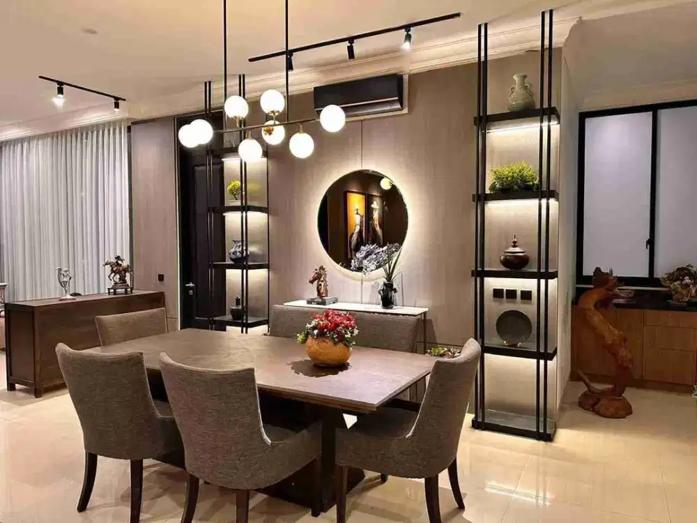Dijual Rumah Fully Furnished Pakuwon Indah Surabaya Barat Siap Huni