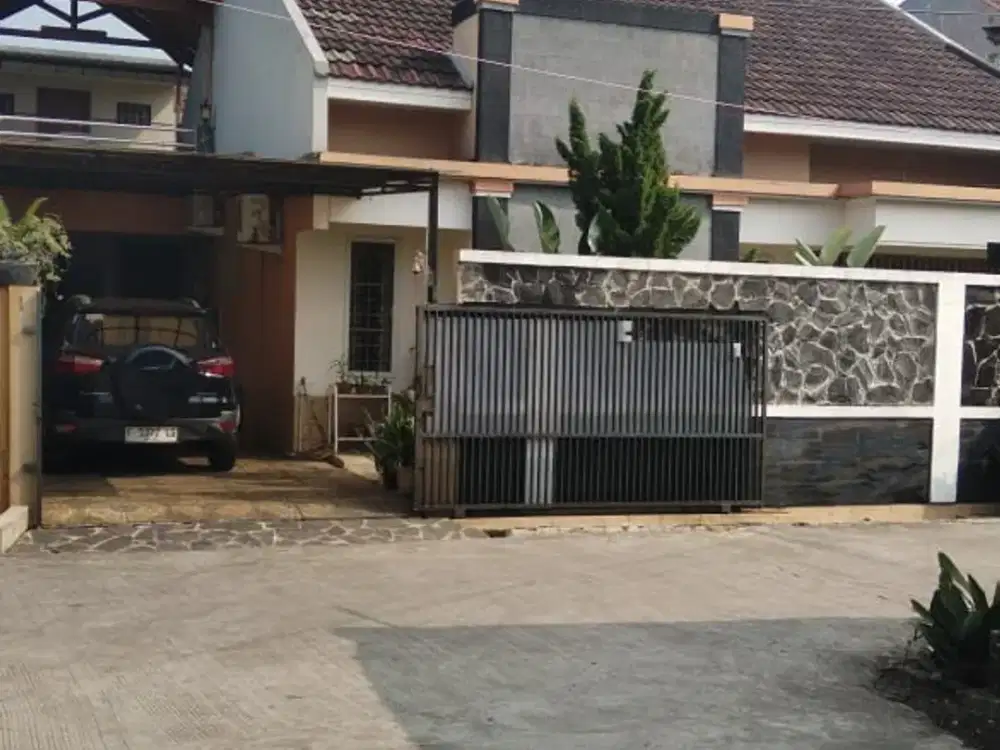 DIJUAL RUMAH KOMPLEK DDN JATI MAKMUR BEKASI JAWA BARAT