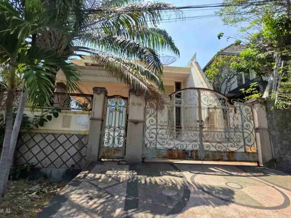 Rumah di Galaxy Bumi Permai, Surabaya - Siap Huni Bebas Banjir, Hook