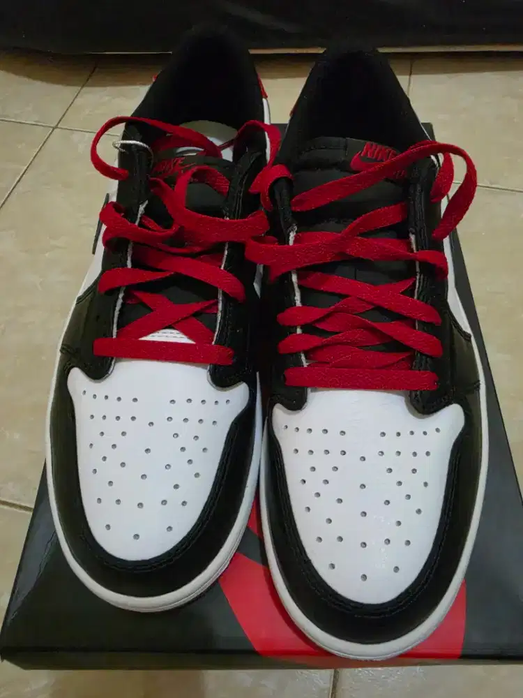 Nike Air Jordan 1 Retro Low Og Black Toe Bnib size 11 (45)