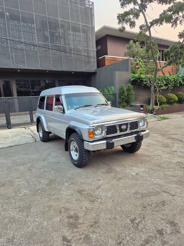 Nissan Patrol 4.2 4x4 Manual 1992