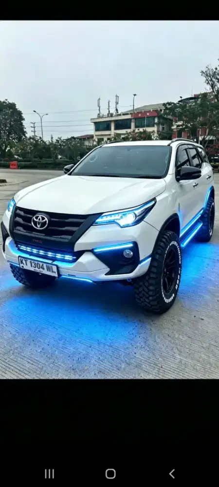 TOYOTA Fortune TRD VRZ 2.4 CC